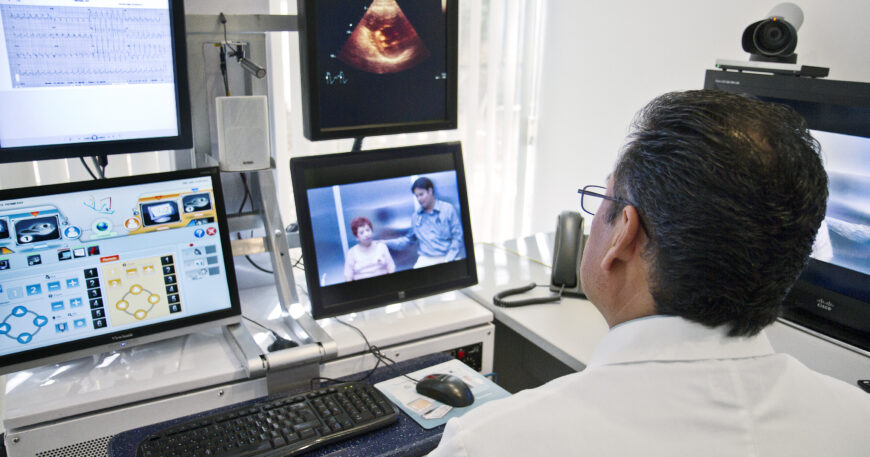 4 Signs You Should Use Telehealth Services